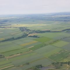 Verortung via Georeferenzierung der Kamera: Aufgenommen in der Nähe von Gmina Nysa, Polen in 900 Meter